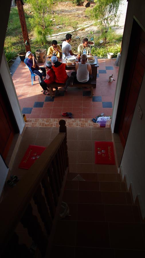 Family Lodge 25 Kota Bharu Ngoại thất bức ảnh