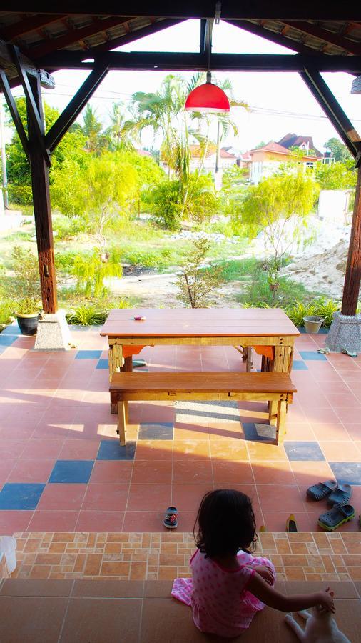 Family Lodge 25 Kota Bharu Ngoại thất bức ảnh